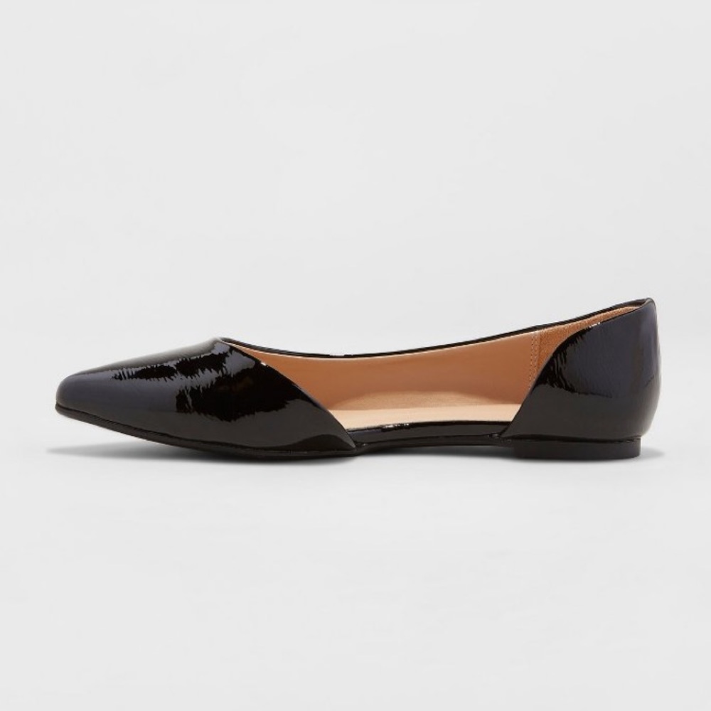 Black Patent Flat Women Pointed Toe Dress Shoe NWT - Picture 2 of 4